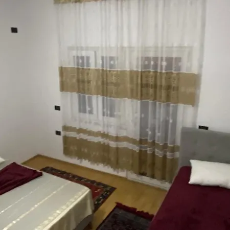 Welcoming House W/ Wi-fi + Private Bathroom *