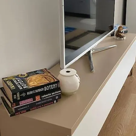 Apartment Welcoming House W/ Wi-fi + Private Bathroom