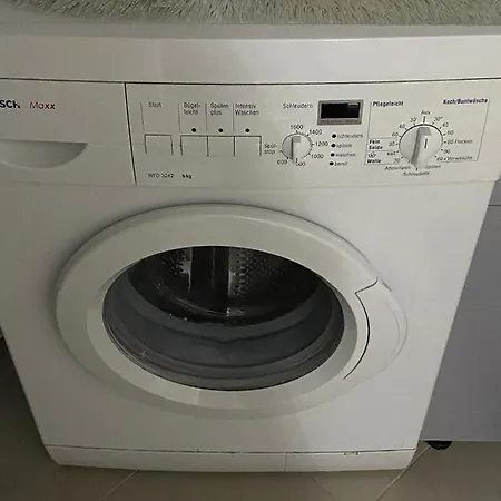 Apartment Welcoming House W/ Wi-fi + Private Bathroom