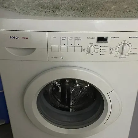 Welcoming House W/ Wi-fi + Private Bathroom Apartment