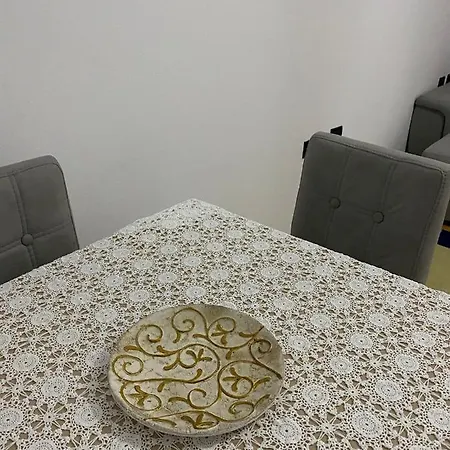 Welcoming House W/ Wi-fi + Private Bathroom Tirana