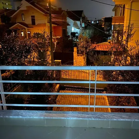 Welcoming House W/ Wi-fi + Private Bathroom Apartment *